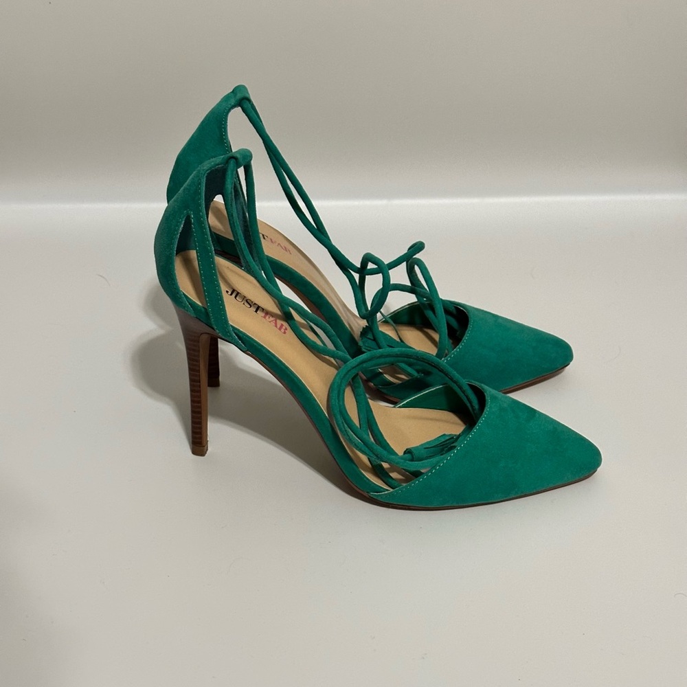 Women’s Pointed Toe Wrap Around Heels